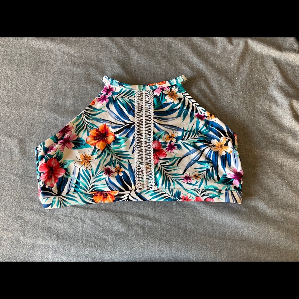 Time & Tru choker bikini top size 1x